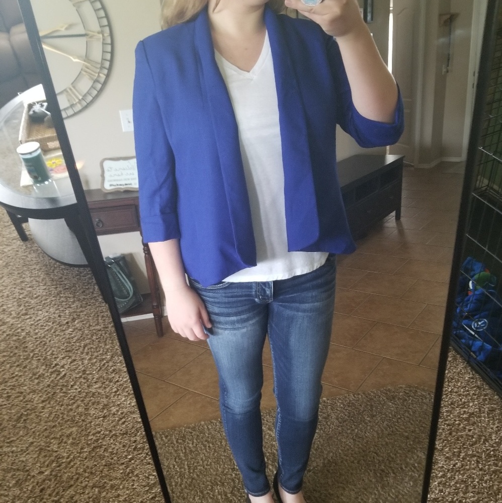 Blue 3/4 sleeve blazer